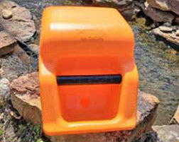 EverFlow Outdoor Auto-Refill Pet Water Station - American Made, Large Capacity